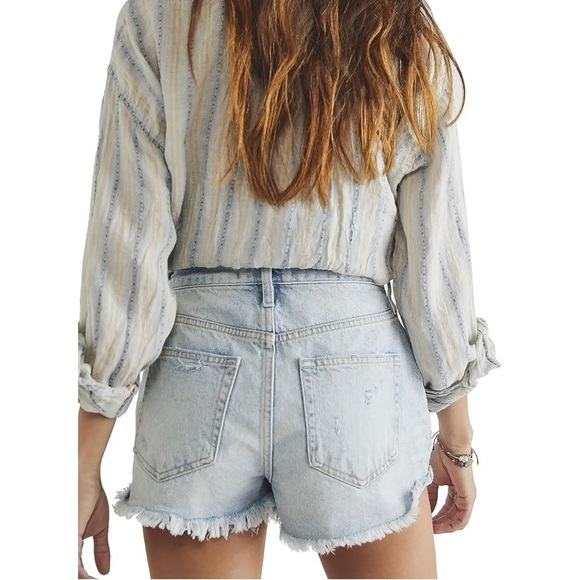 We The Free 35 (US 18) Denim Jeans Shorts High Rise Stretch Urban Outfitters - Picture 1 of 8
